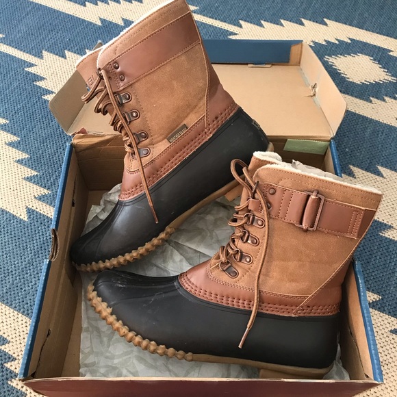 Vegan rain or snow duck boots by JBU - Picture 7 of 7